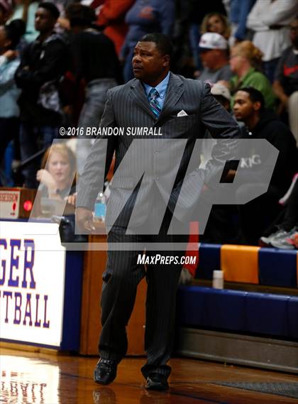 Thumbnail 2 in Maplesville @ Chilton County photogallery.