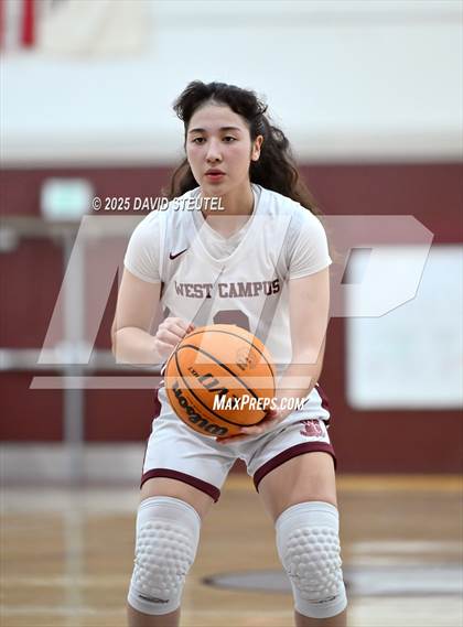 Thumbnail 1 in Notre Dame @ West Campus (CIF State NorCal D4 Round 1) photogallery.