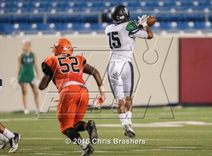 Thumbnail 3 in Warren vs. Little Rock Christian Academy (Kickoff Classic) photogallery.