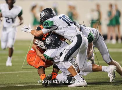 Thumbnail 3 in Warren vs. Little Rock Christian Academy (Kickoff Classic) photogallery.