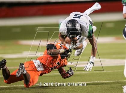 Thumbnail 2 in Warren vs. Little Rock Christian Academy (Kickoff Classic) photogallery.