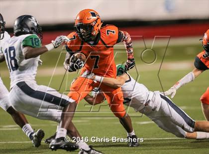 Thumbnail 2 in Warren vs. Little Rock Christian Academy (Kickoff Classic) photogallery.