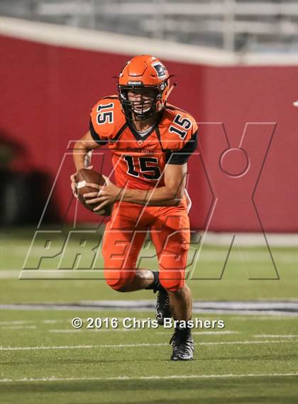 Thumbnail 2 in Warren vs. Little Rock Christian Academy (Kickoff Classic) photogallery.