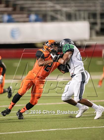 Thumbnail 1 in Warren vs. Little Rock Christian Academy (Kickoff Classic) photogallery.