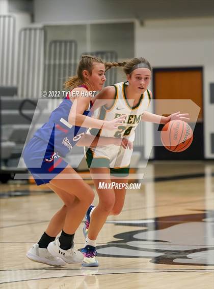 Thumbnail 1 in Fremd vs. Jennings County (Sneakers for Santa Shootout) photogallery.