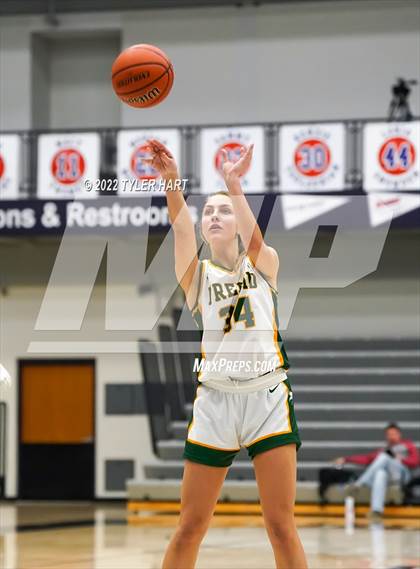 Thumbnail 2 in Fremd vs. Jennings County (Sneakers for Santa Shootout) photogallery.