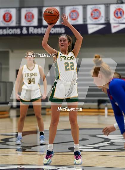 Thumbnail 3 in Fremd vs. Jennings County (Sneakers for Santa Shootout) photogallery.