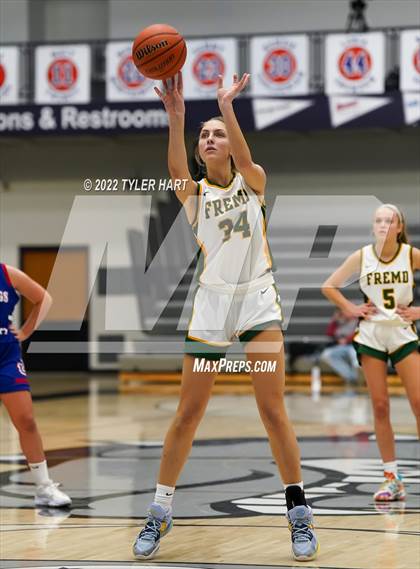 Thumbnail 2 in Fremd vs. Jennings County (Sneakers for Santa Shootout) photogallery.