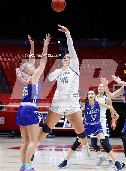 Thumbnail 2 in Bingham vs. Westlake (UHSA 6A Quarterfinal) photogallery.