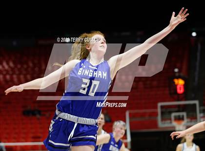 Thumbnail 3 in Bingham vs. Westlake (UHSA 6A Quarterfinal) photogallery.