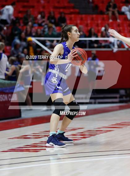 Thumbnail 1 in Bingham vs. Westlake (UHSA 6A Quarterfinal) photogallery.