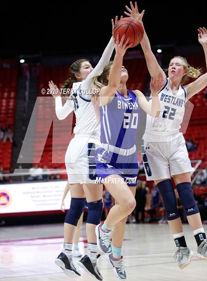 Thumbnail 2 in Bingham vs. Westlake (UHSA 6A Quarterfinal) photogallery.