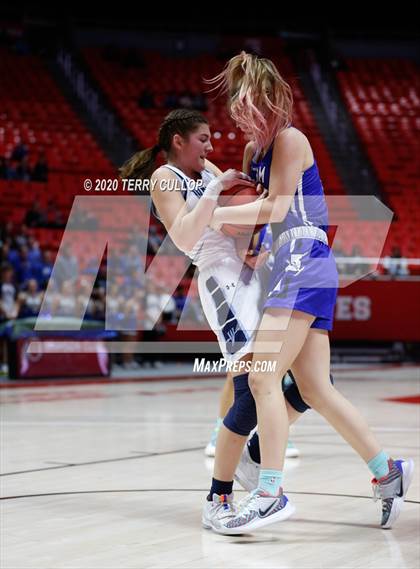 Thumbnail 2 in Bingham vs. Westlake (UHSA 6A Quarterfinal) photogallery.