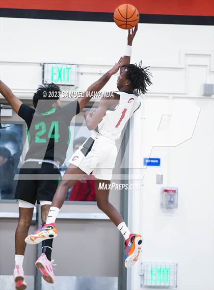 Thumbnail 2 in Cleveland vs  Granada Hills Charter photogallery.