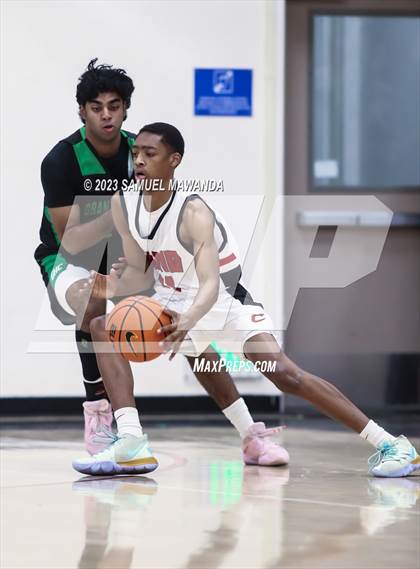 Thumbnail 3 in Cleveland vs  Granada Hills Charter photogallery.