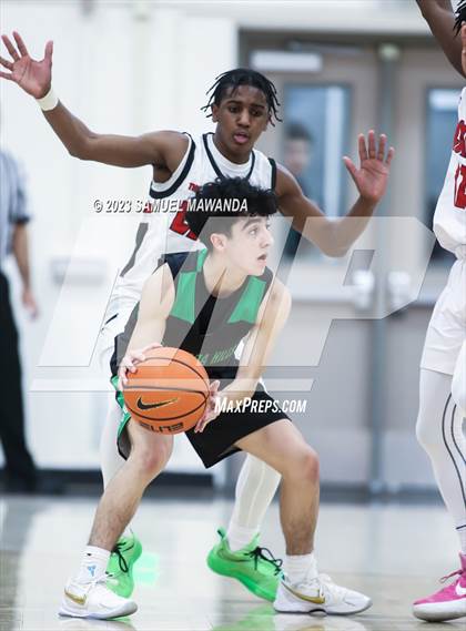 Thumbnail 3 in Cleveland vs  Granada Hills Charter photogallery.