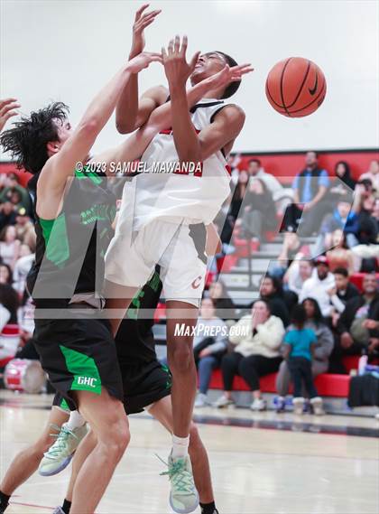 Thumbnail 3 in Cleveland vs  Granada Hills Charter photogallery.