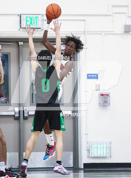 Thumbnail 3 in Cleveland vs  Granada Hills Charter photogallery.