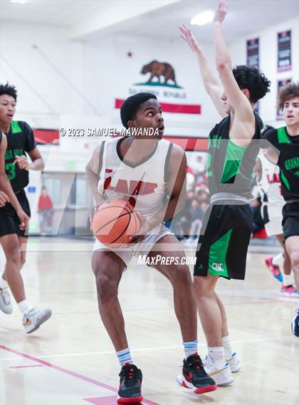 Thumbnail 2 in Cleveland vs  Granada Hills Charter photogallery.
