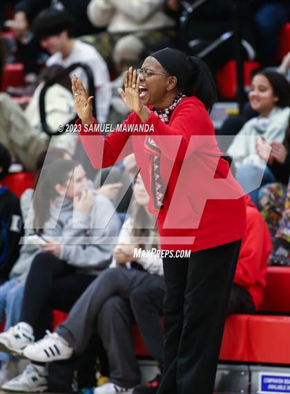 Thumbnail 2 in Cleveland vs  Granada Hills Charter photogallery.