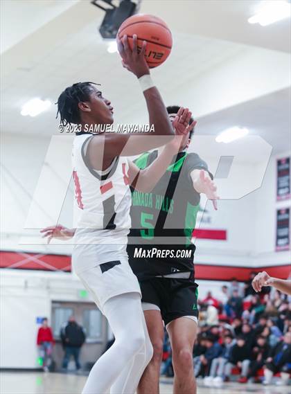 Thumbnail 2 in Cleveland vs  Granada Hills Charter photogallery.