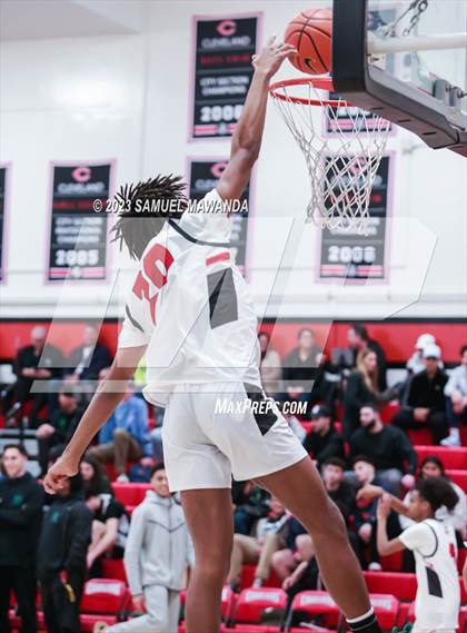 Thumbnail 3 in Cleveland vs  Granada Hills Charter photogallery.