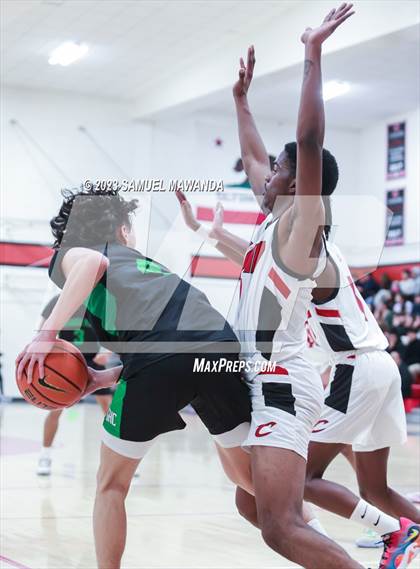 Thumbnail 2 in Cleveland vs  Granada Hills Charter photogallery.