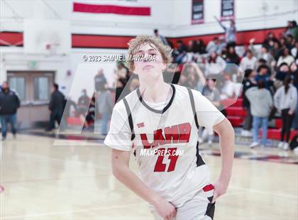 Thumbnail 2 in Cleveland vs  Granada Hills Charter photogallery.