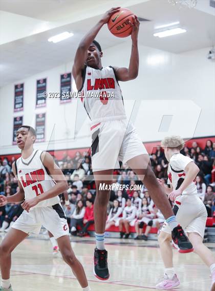 Thumbnail 3 in Cleveland vs  Granada Hills Charter photogallery.