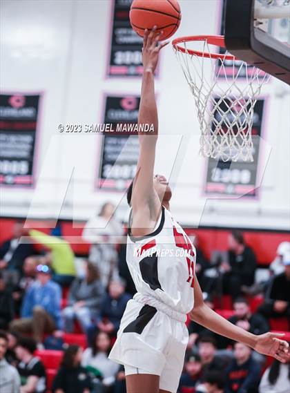 Thumbnail 2 in Cleveland vs  Granada Hills Charter photogallery.