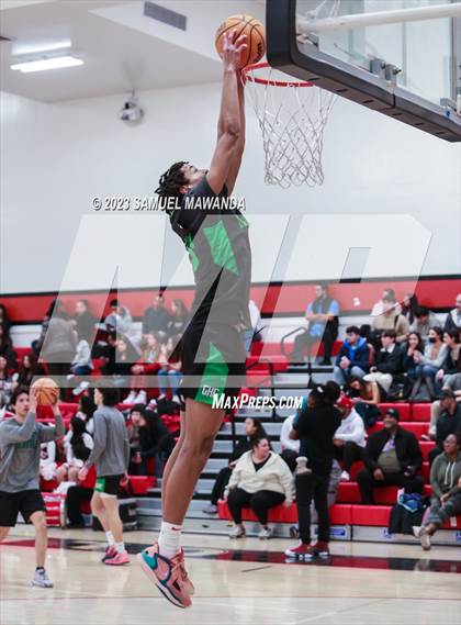Thumbnail 3 in Cleveland vs  Granada Hills Charter photogallery.