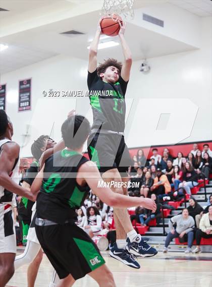 Thumbnail 3 in Cleveland vs  Granada Hills Charter photogallery.