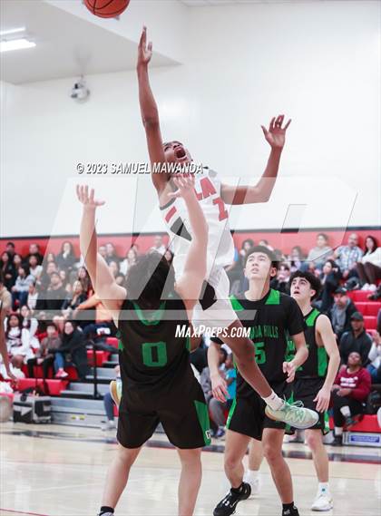 Thumbnail 2 in Cleveland vs  Granada Hills Charter photogallery.
