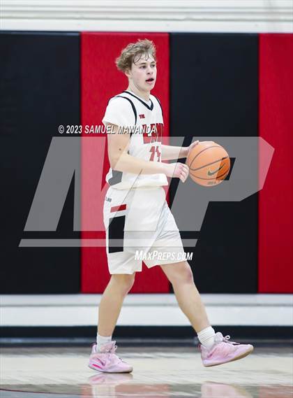 Thumbnail 2 in Cleveland vs  Granada Hills Charter photogallery.