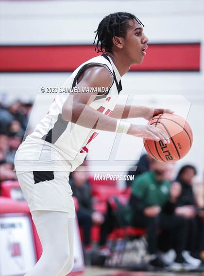 Thumbnail 2 in Cleveland vs  Granada Hills Charter photogallery.