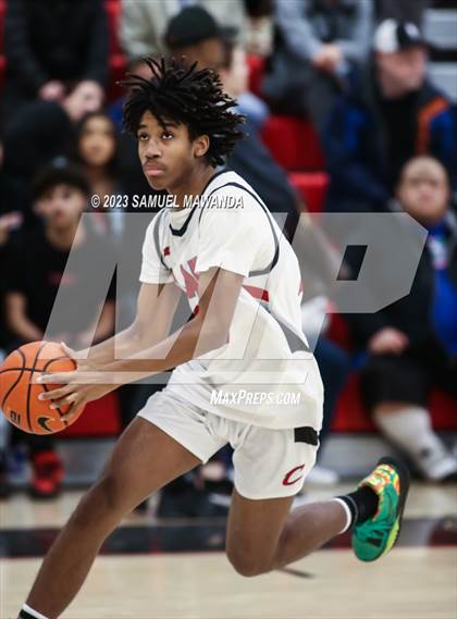Thumbnail 2 in Cleveland vs  Granada Hills Charter photogallery.