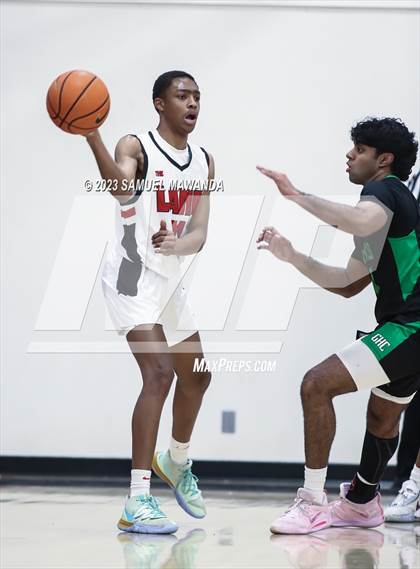 Thumbnail 3 in Cleveland vs  Granada Hills Charter photogallery.