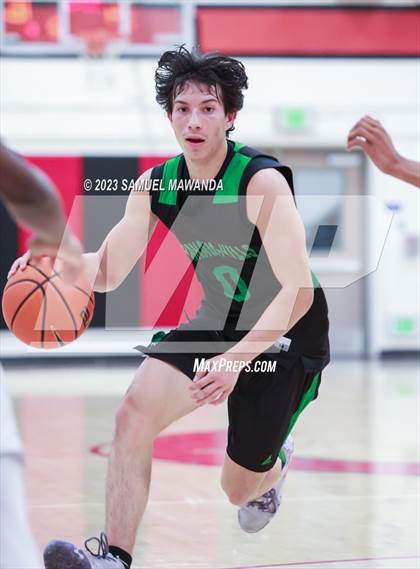 Thumbnail 2 in Cleveland vs  Granada Hills Charter photogallery.