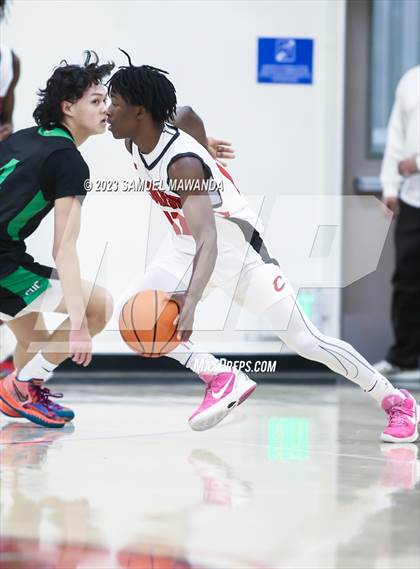 Thumbnail 2 in Cleveland vs  Granada Hills Charter photogallery.