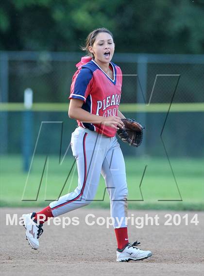 Thumbnail 3 in Pleasant Grove vs. Vacaville (CIF SJS Final - Game 2) photogallery.