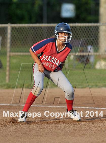 Thumbnail 1 in Pleasant Grove vs. Vacaville (CIF SJS Final - Game 2) photogallery.