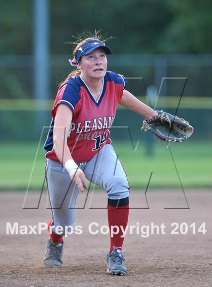 Thumbnail 2 in Pleasant Grove vs. Vacaville (CIF SJS Final - Game 2) photogallery.