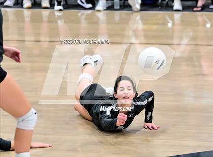 Thumbnail 3 in Bauxite @ Camden Fairview photogallery.