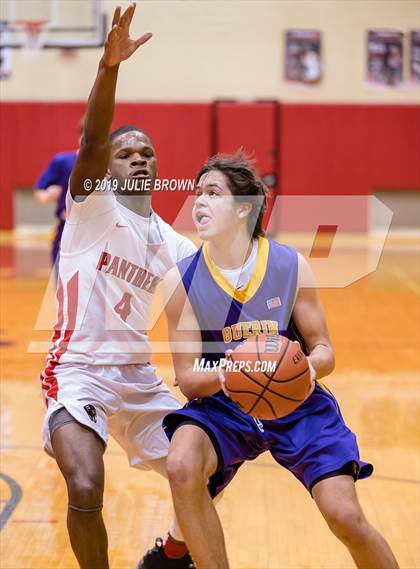 Thumbnail 2 in Guerin Catholic @ North Central photogallery.