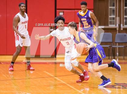 Thumbnail 2 in Guerin Catholic @ North Central photogallery.