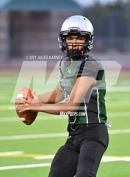 Thumbnail 3 in JV: Palo Verde vs Desert Pines photogallery.