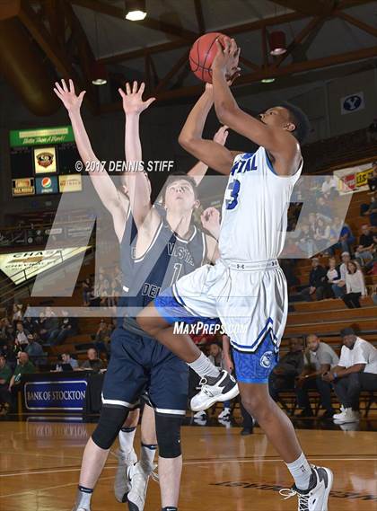 Thumbnail 1 in Vista del Lago vs. Capital Christian (CIF SJS D3 Final) photogallery.