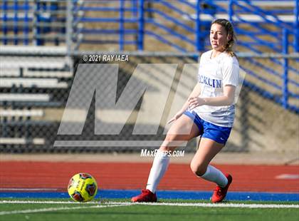 Thumbnail 3 in Windsor @ Rocklin photogallery.