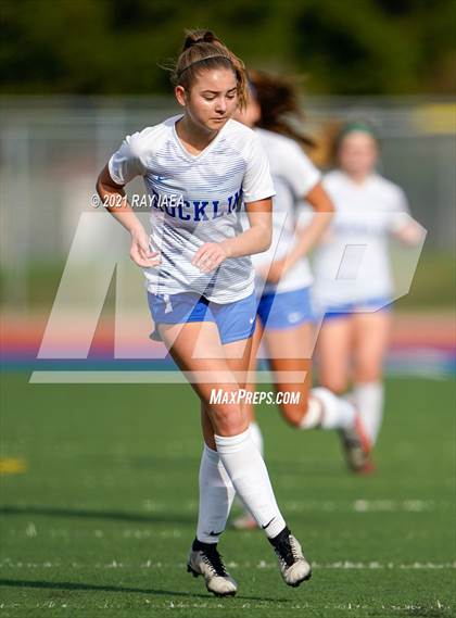 Thumbnail 1 in Windsor @ Rocklin photogallery.