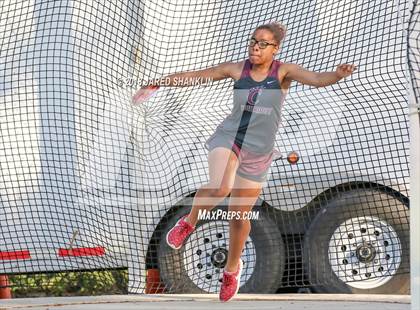 Thumbnail 3 in E.D. White(Catholic Relays) photogallery.